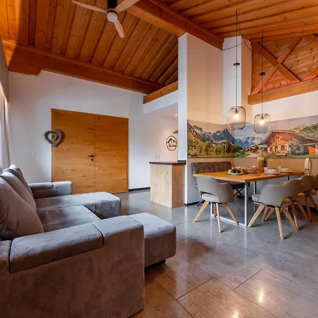 아파트 Alm Zellamsee