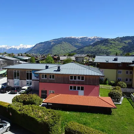 Alm Appartements Zellamsee