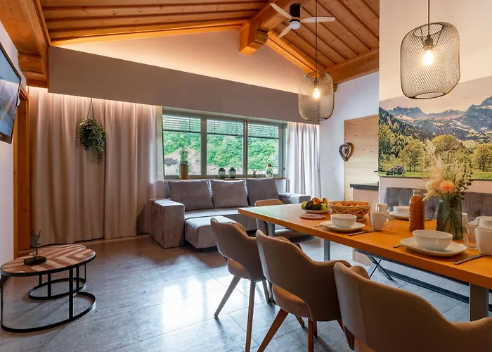 Alm Zellamsee アパート